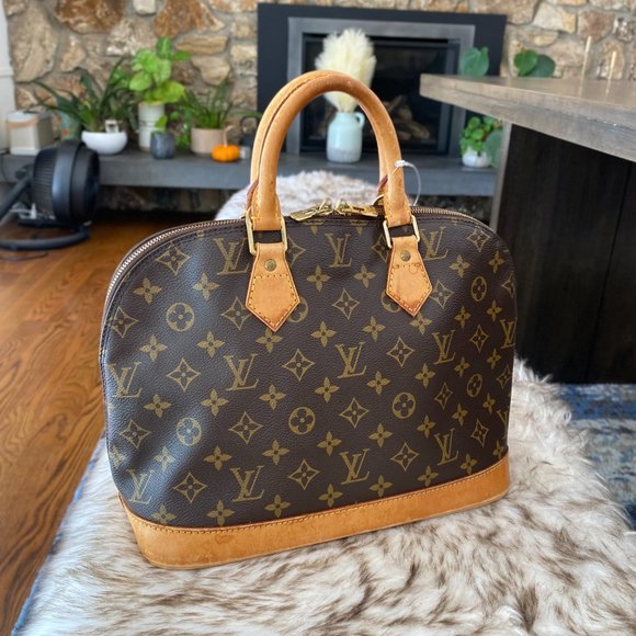 LOUIS VUITTON Monogram Alma PM Handbag Satchel - Picture 13 of 15